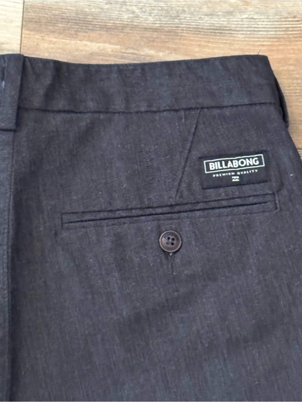 Billabong Men's Dark Grey Flat Front Casual Shorts Size 30 Thick Classic Style - Picture 5 of 9